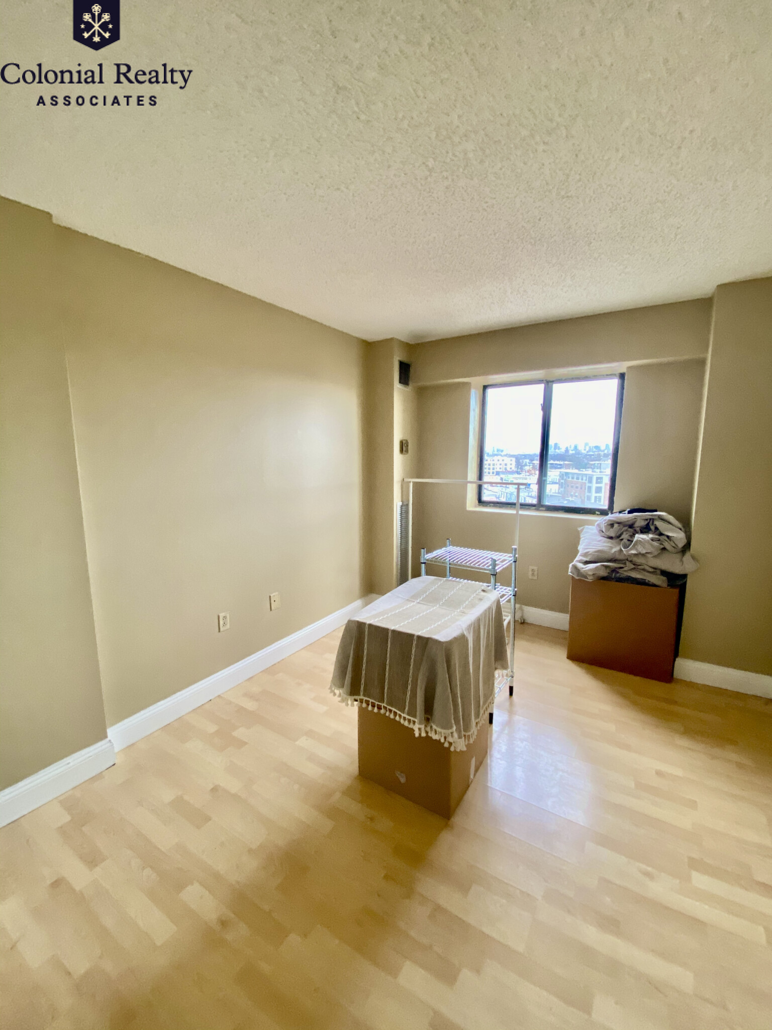 17 North Beacon St, Allston