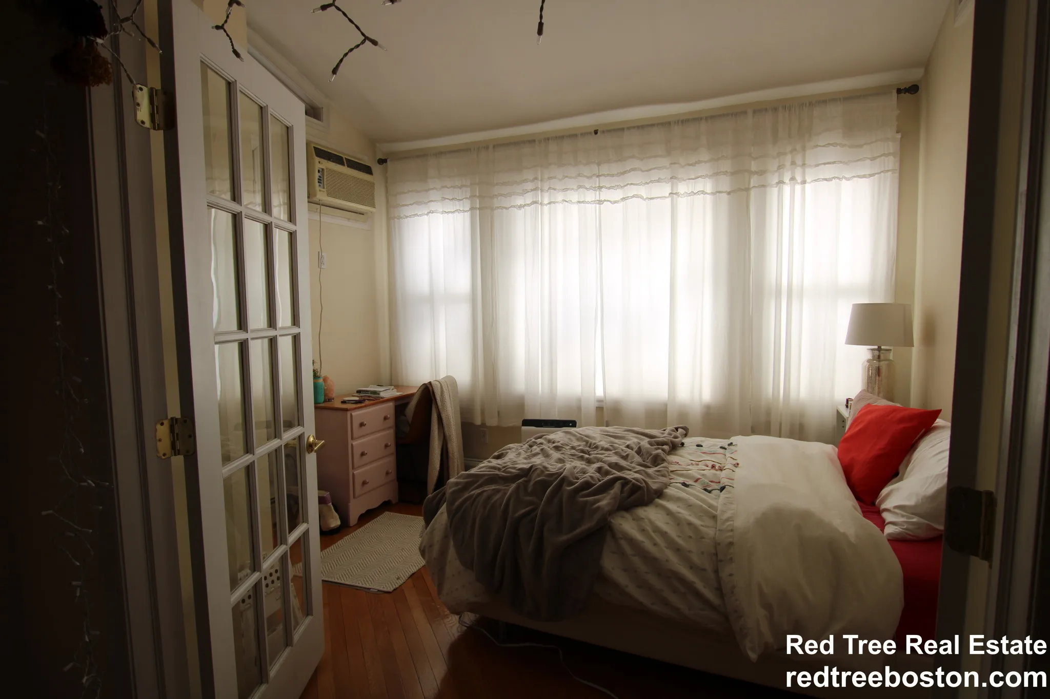 1689 Beacon St, Aspinwall Hill