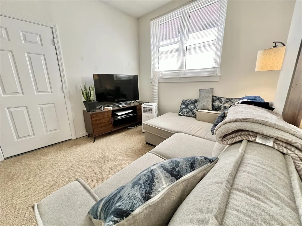 46 Lewis St, North End