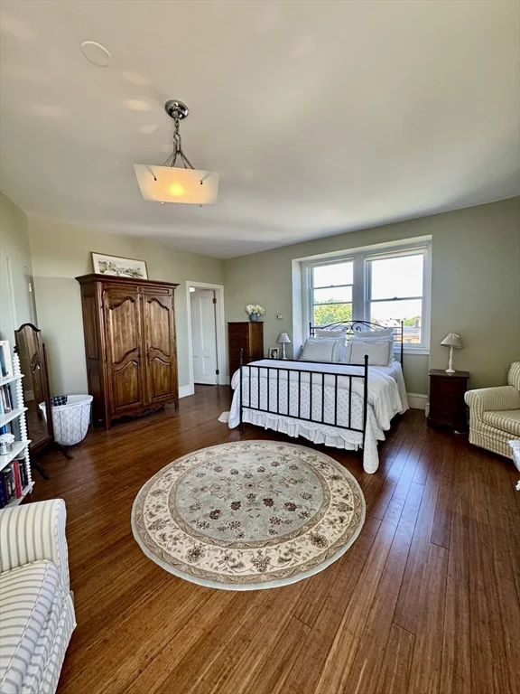 4 Monument Sq, Charlestown