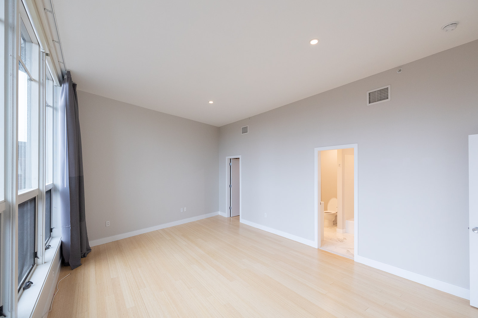 490 Harrison Ave, South End