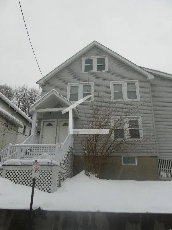 111 Kenrick St, Brighton