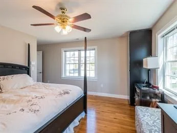 50 Matthew Ln, North Waltham