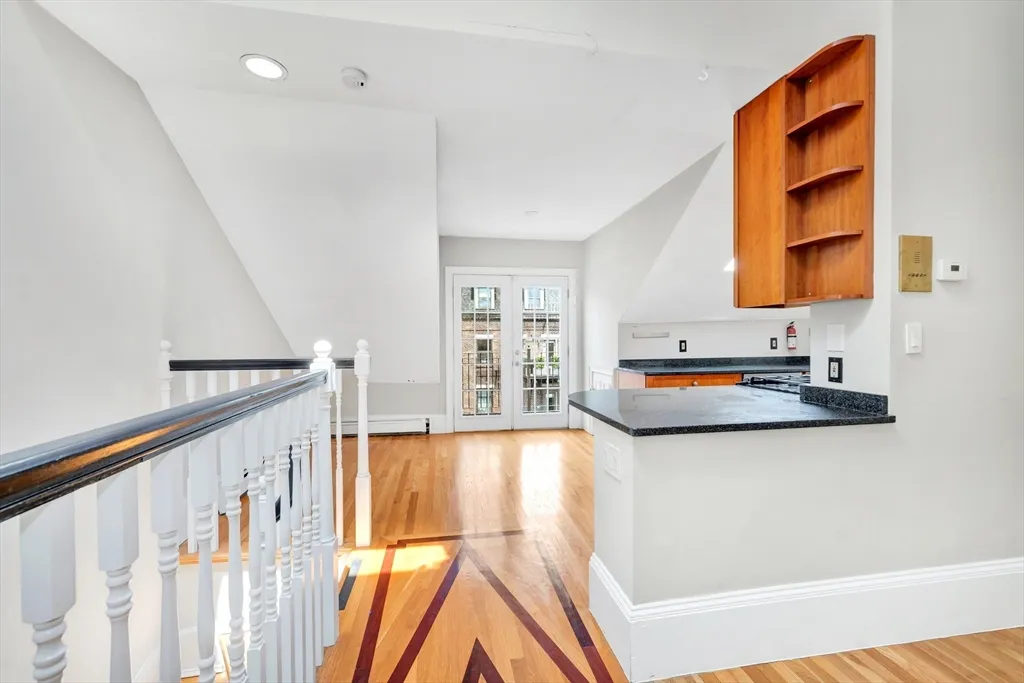 32 East Springfield St, South End