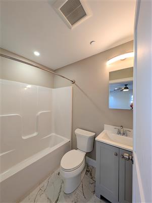 628 Trapelo Rd, Belmont