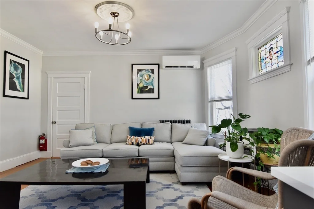 14 Castle Rock St, Dorchester