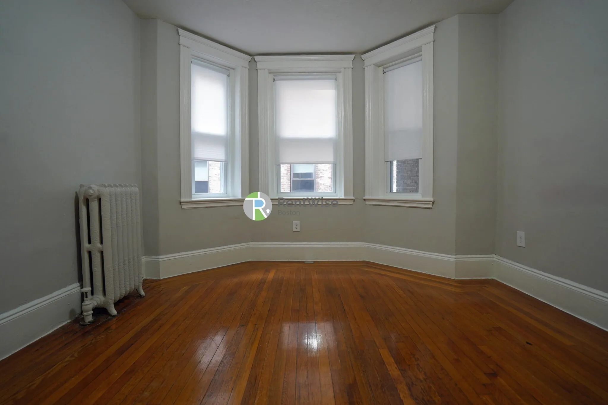 11 Royce Rd, Brighton