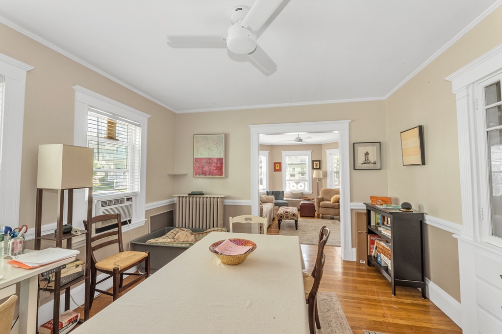 79 Hewlett, Roslindale