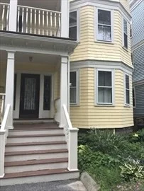 22 Fayette St, Mid-Cambridge