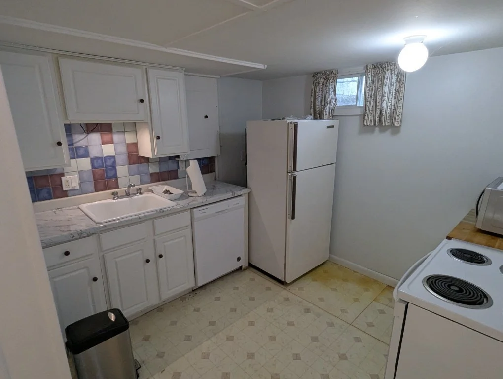 29 Ridgecrest Rd, Amherst