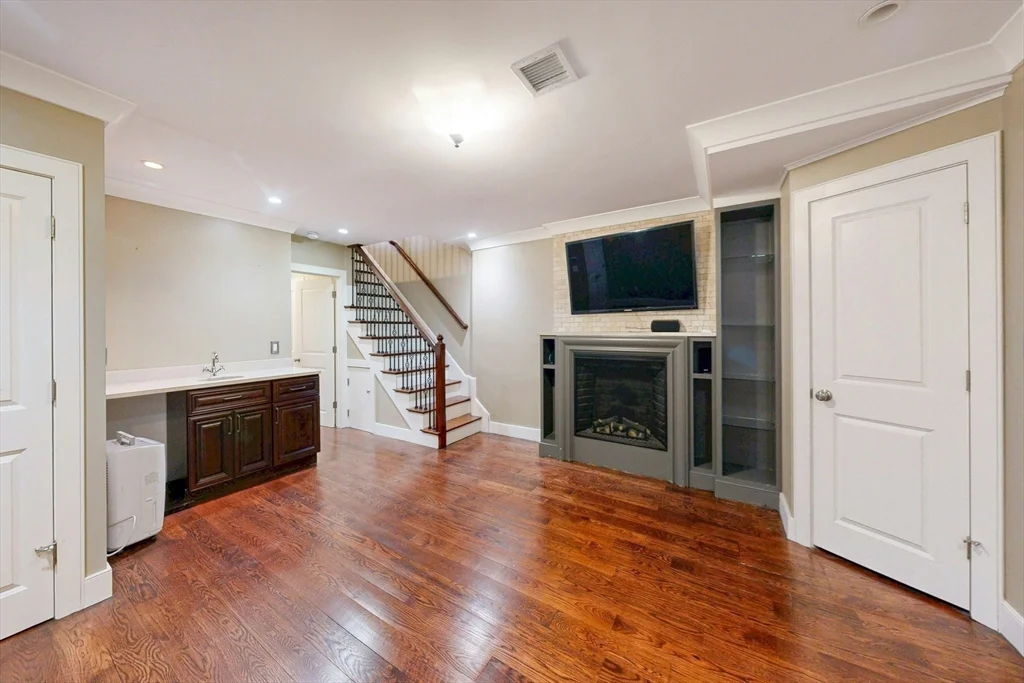 184 K St, South Boston