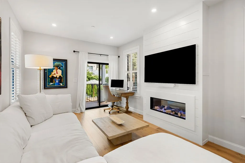 722 East 5th St, South Boston