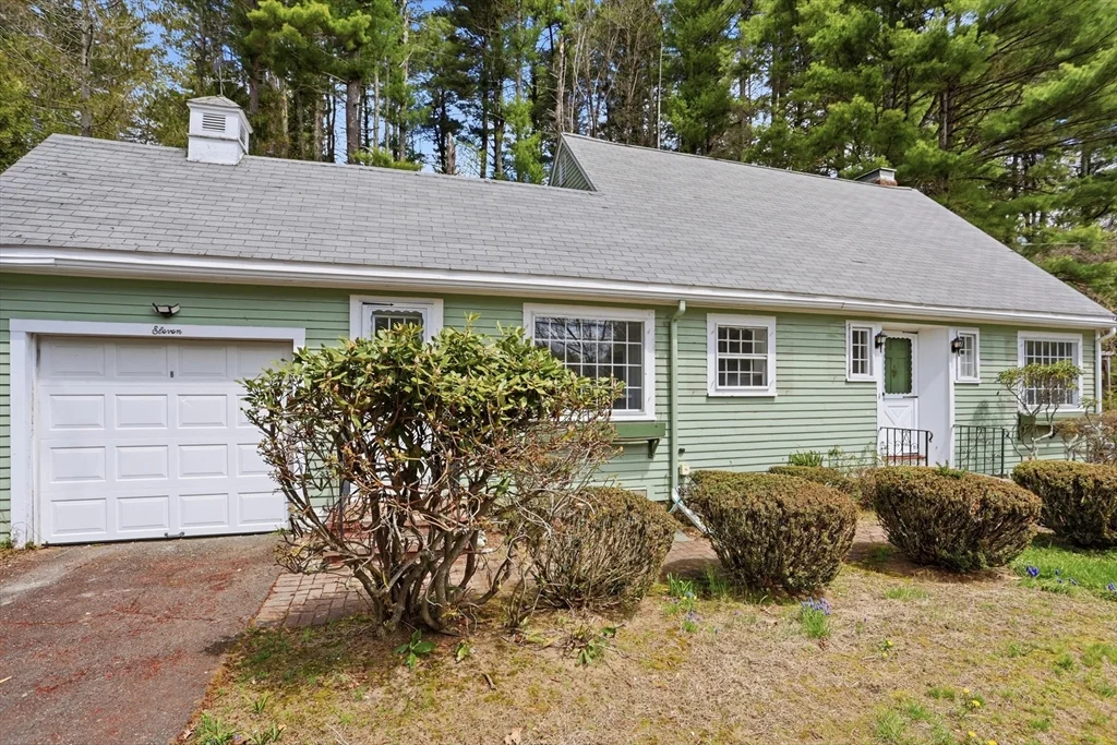 11 Sherman Bridge Rd, Wayland