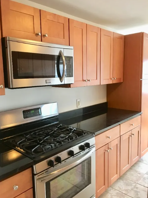 215 Massachusetts Ave, Arlington