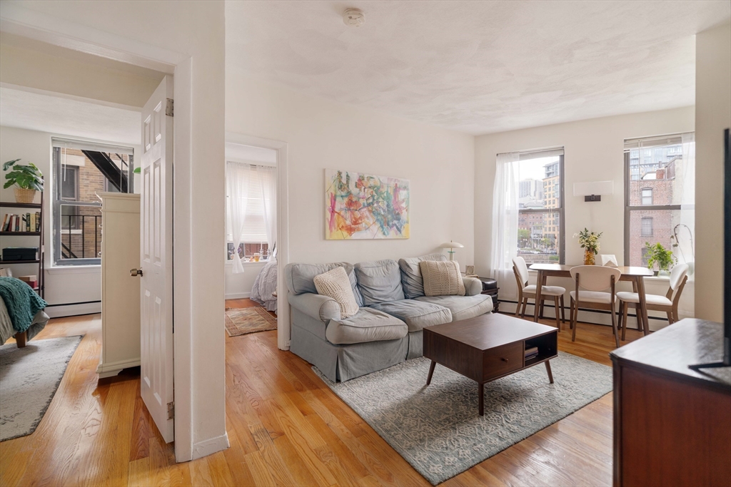 5 N Margin St, North End