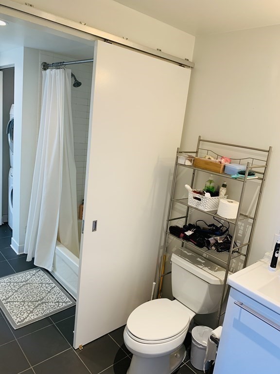 2 Earhart St, East Cambridge