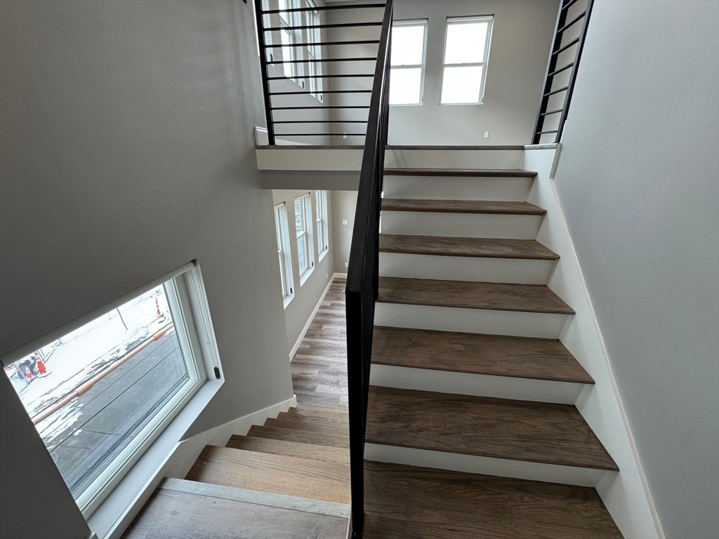 1473 North Shore Rd, Revere