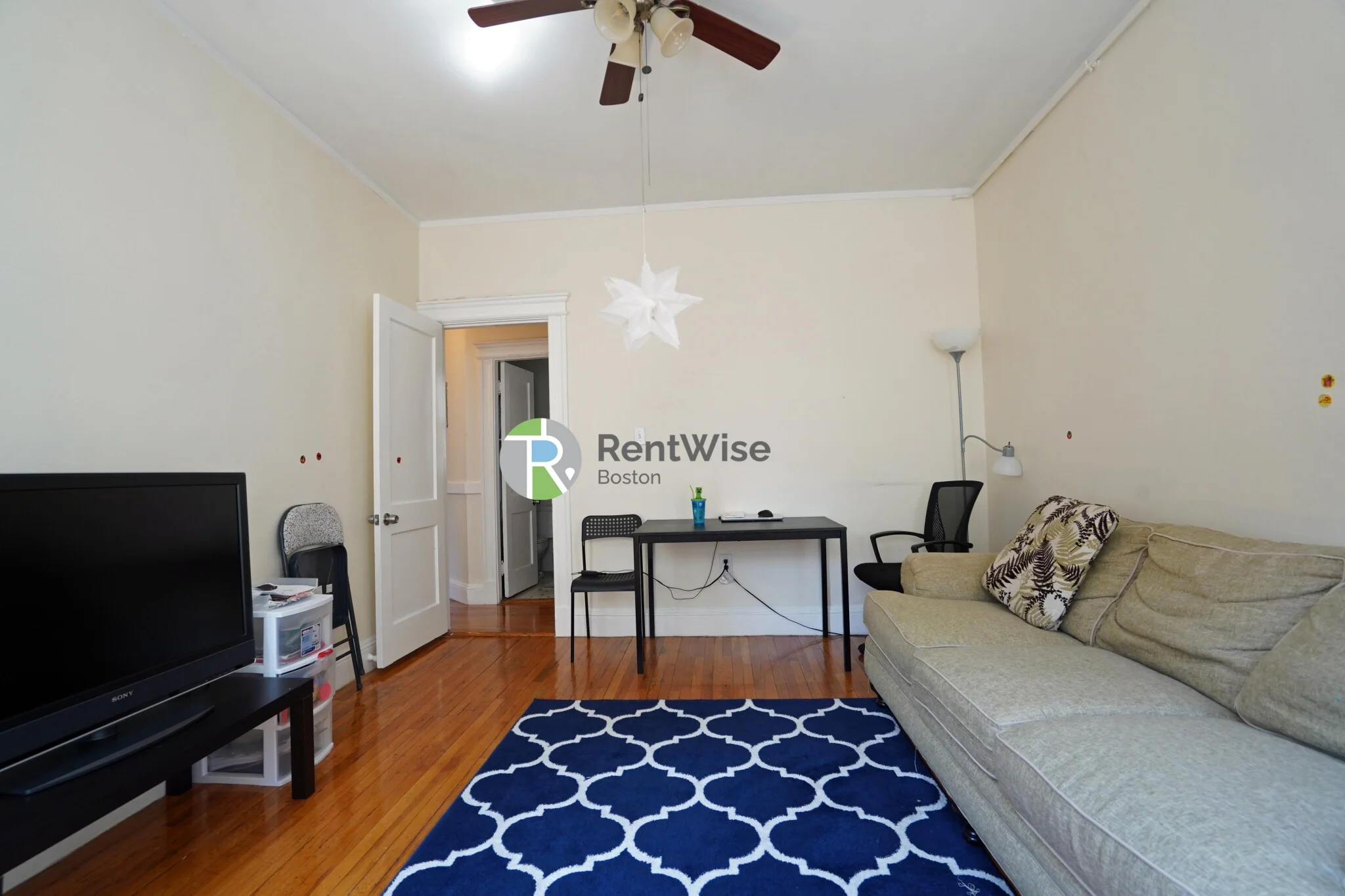 1844 Commonwealth Ave, Brighton
