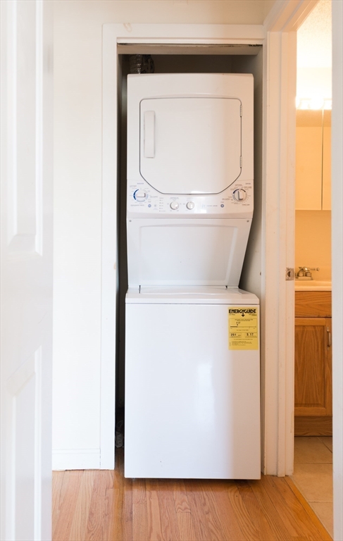 2456 Massachusetts Ave, North Cambridge