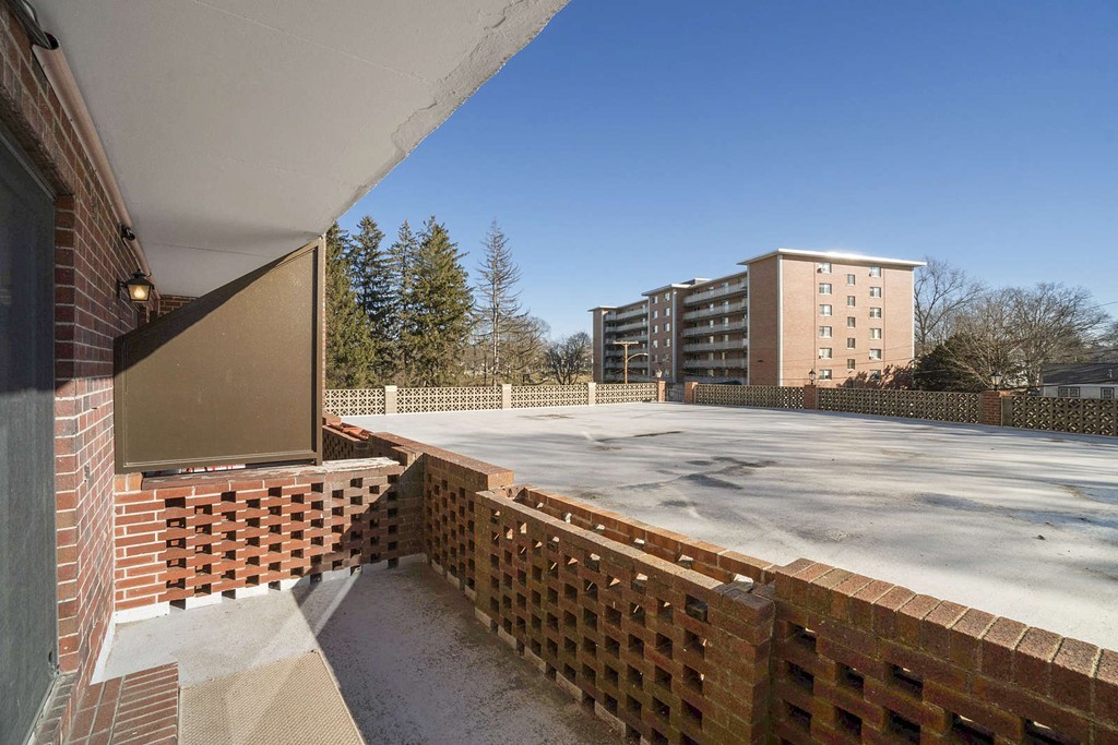 47 Mystic St, Arlington