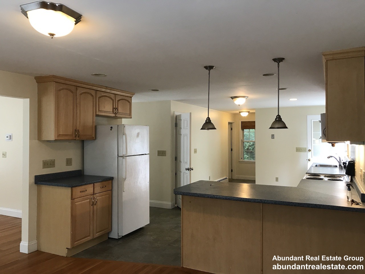 11 Dell Ave, Medford