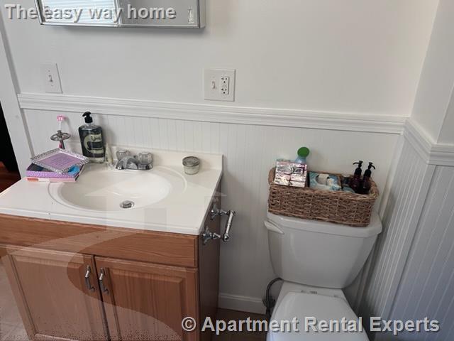 10 Garrison Ave, Teele Square