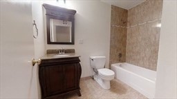 32 Whites Ave, Watertown