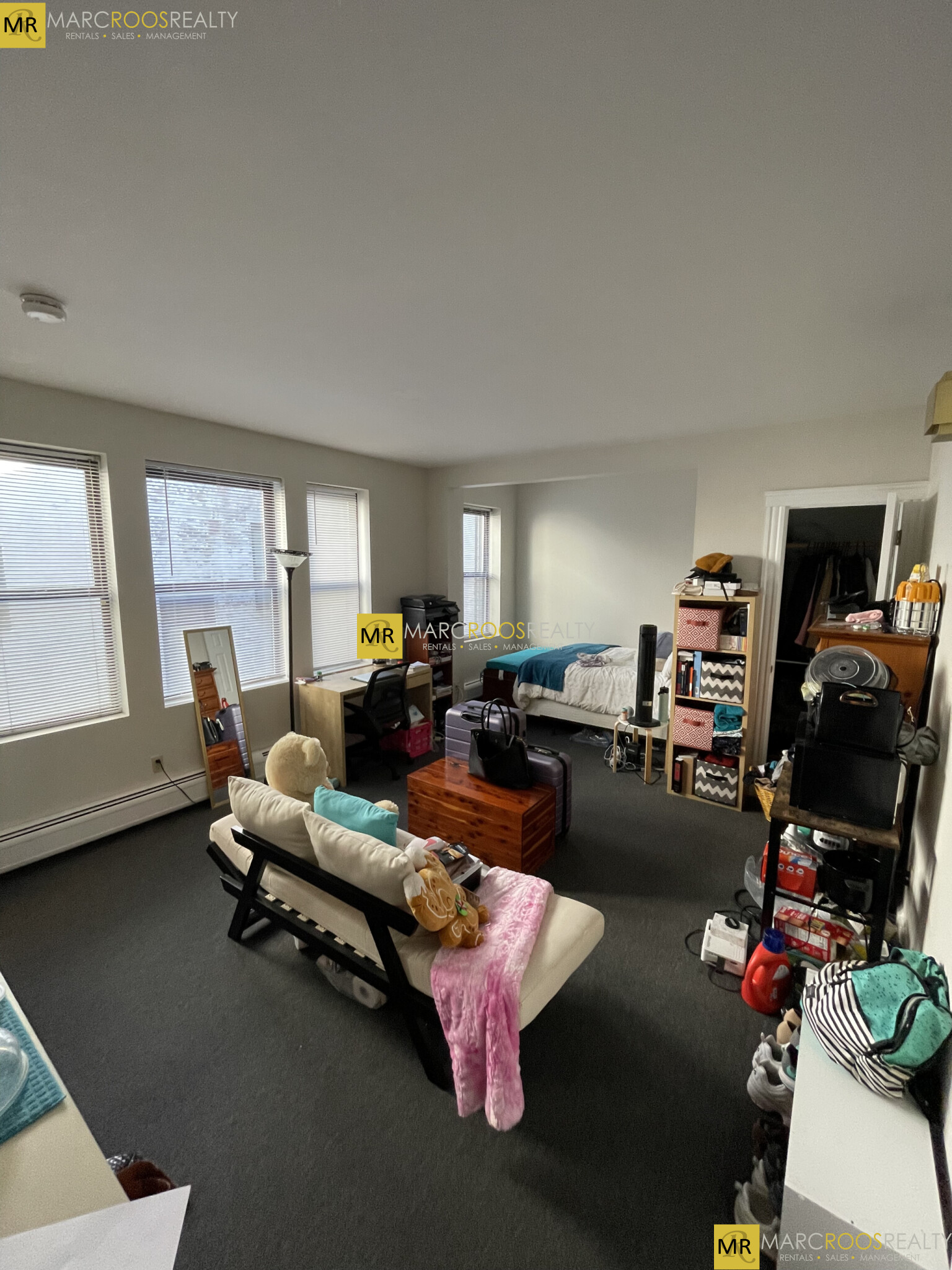 833 Beacon St, Fenway