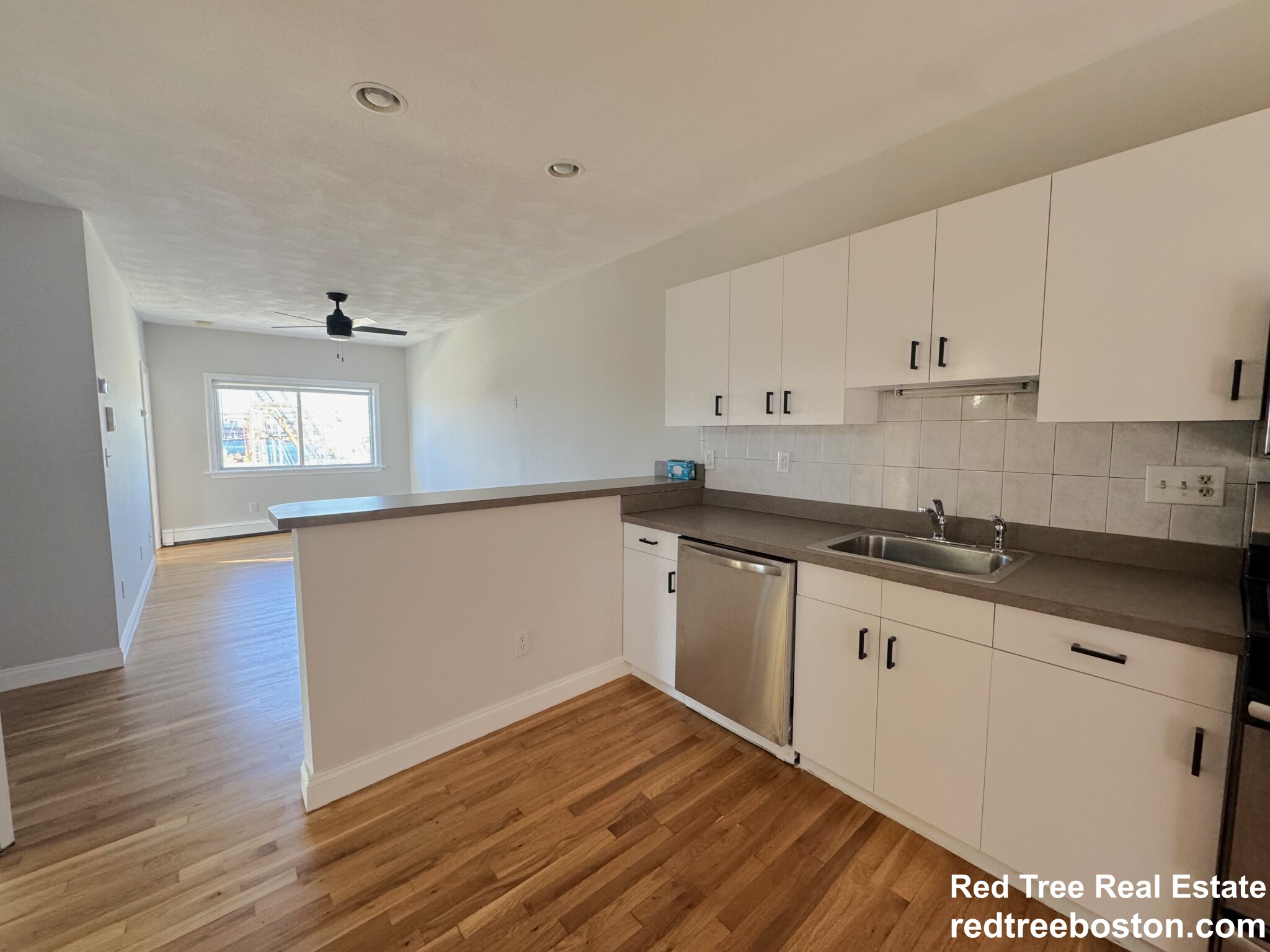 345 Border St, Central Square