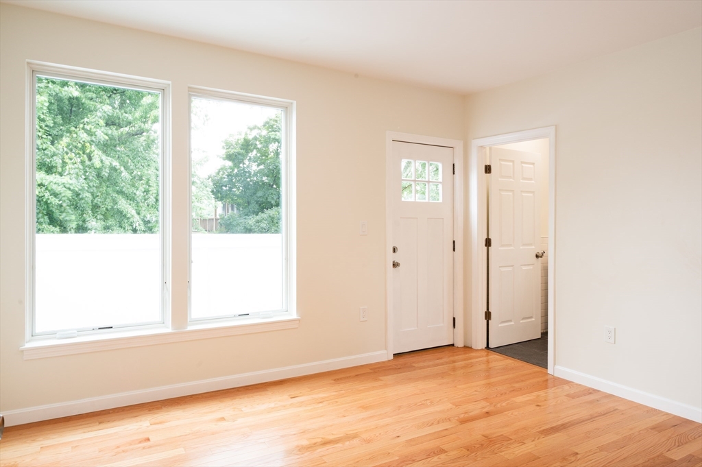 171 Everett St, Allston