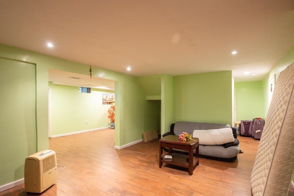 30 Briarcliff Dr, Auburn