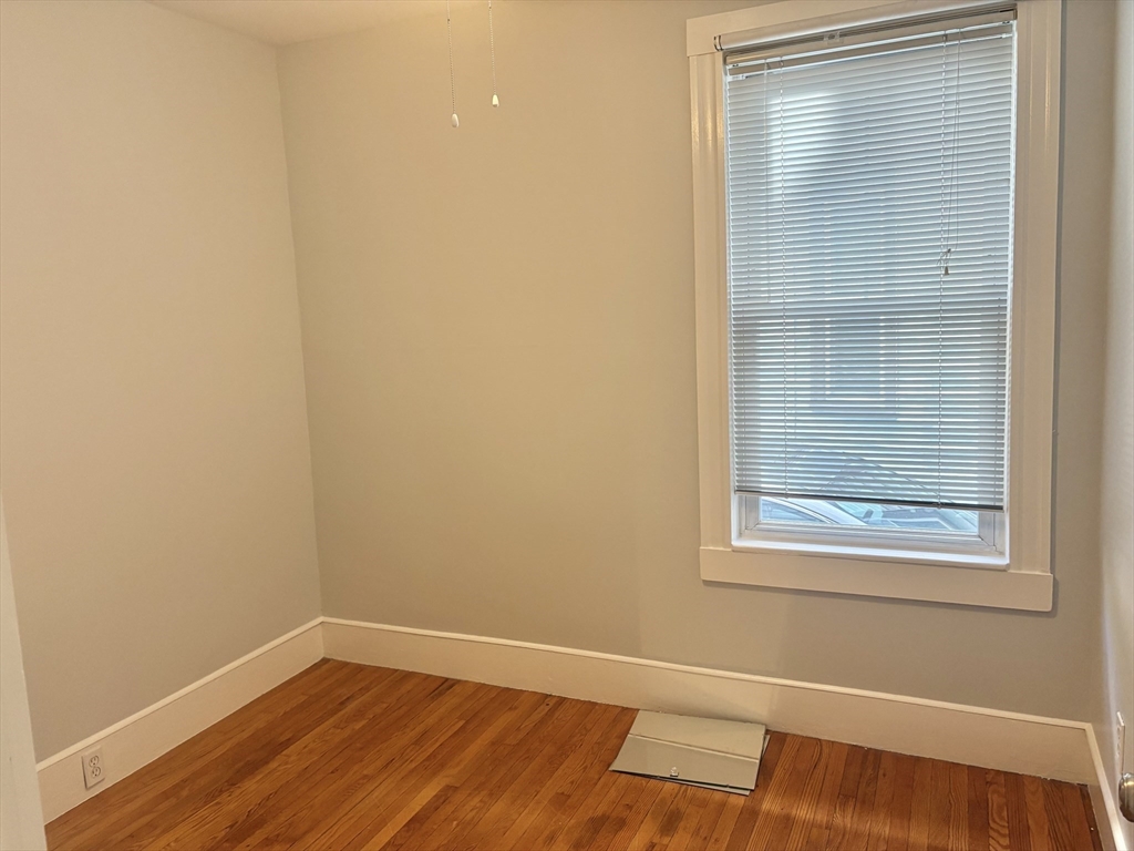 9 Madison St, West Medford