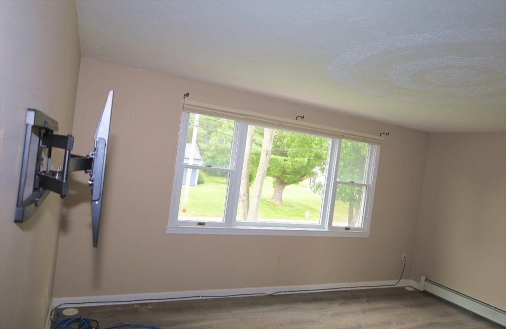 25 Brodeur Ave, Webster