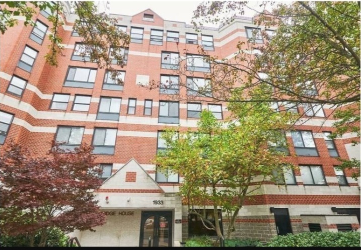 1933 Commonwealth Ave, Brighton