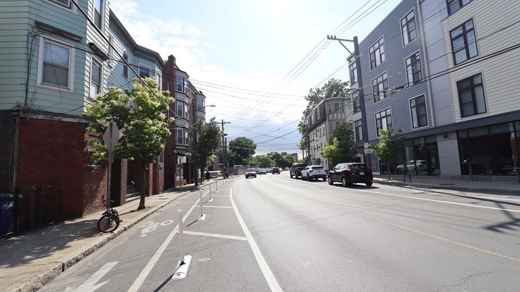 202 Washington St, Somerville