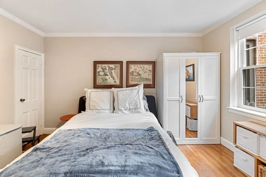 14 Ware St, Harvard Square