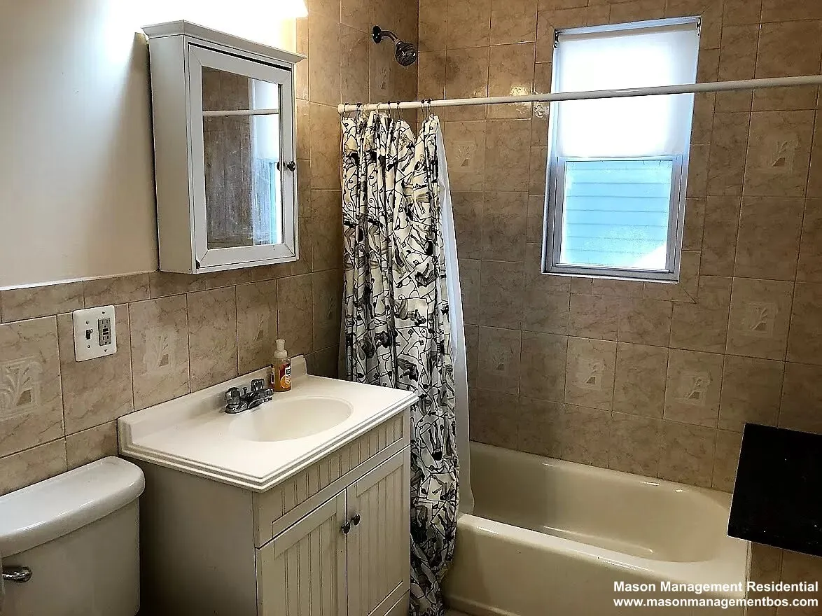 28 Litchfield St, Allston
