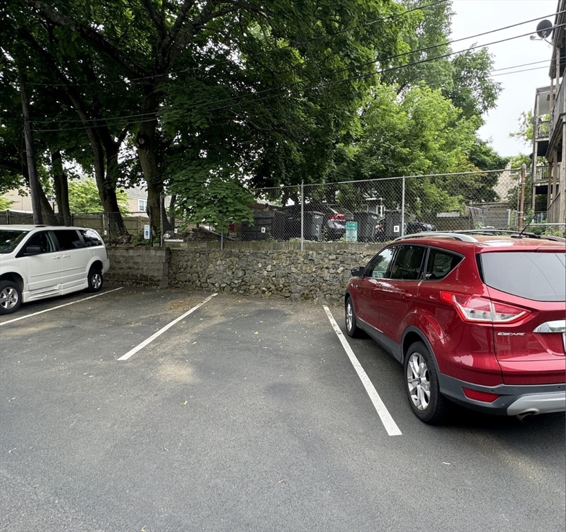 86 Endicott St, Peabody