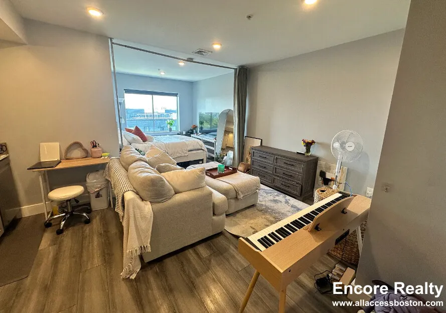 55 West Fifth St, South Boston