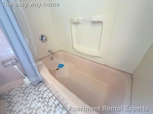44 Elm St, Porter Square