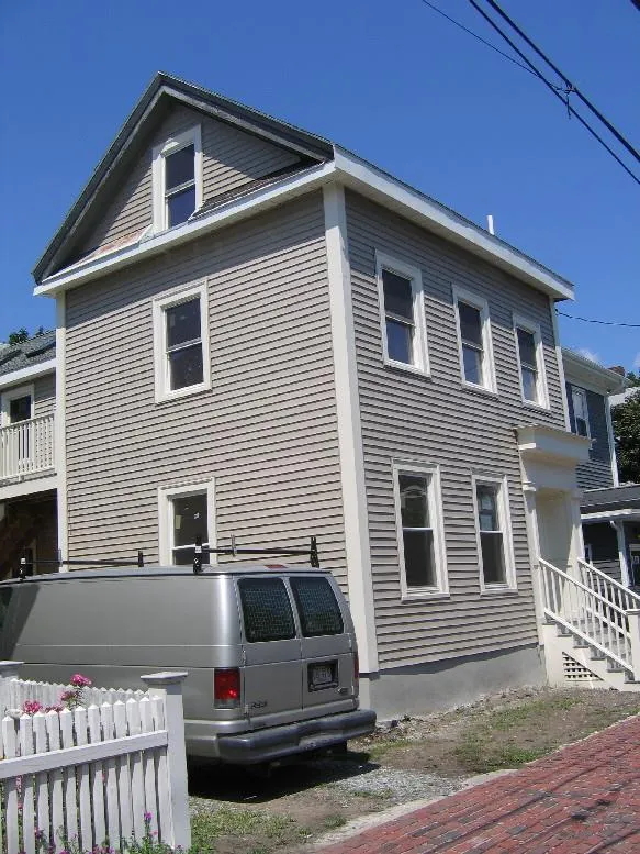 117 Columbia St, The Port