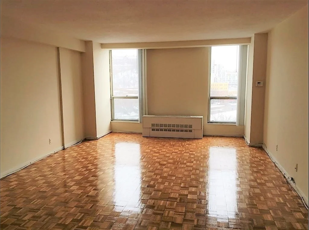 33 Pond Ave, Brookline Village