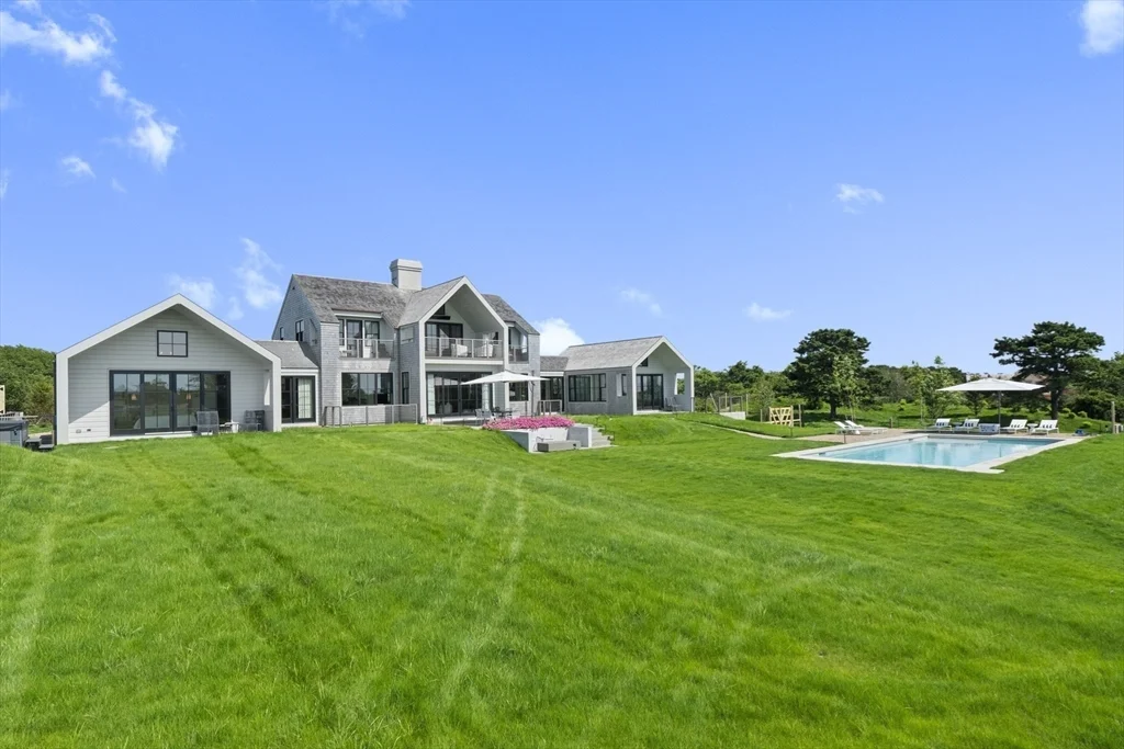 10 Maxey Pond Rd, Nantucket