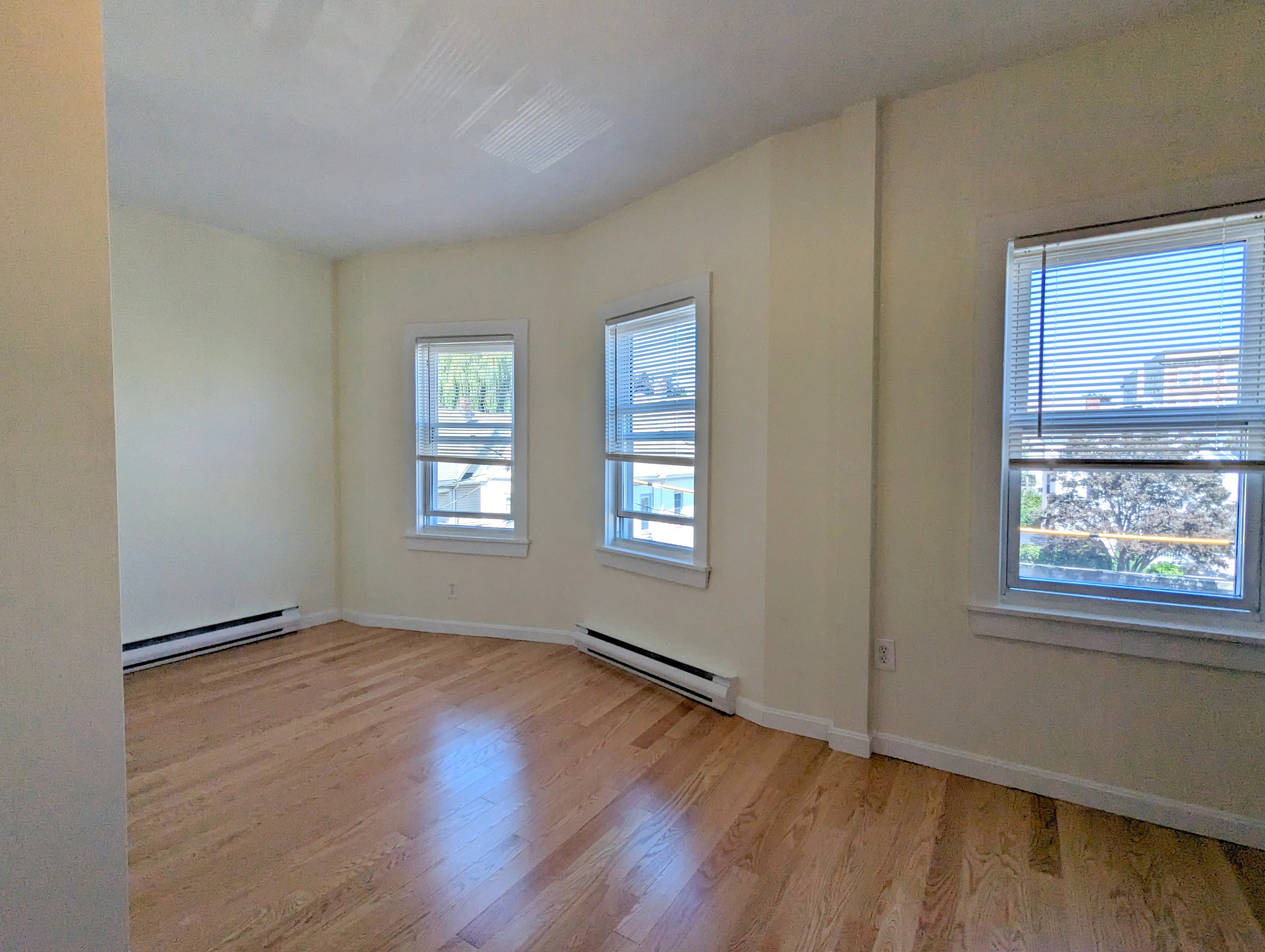 12 Winter St, Davis Square