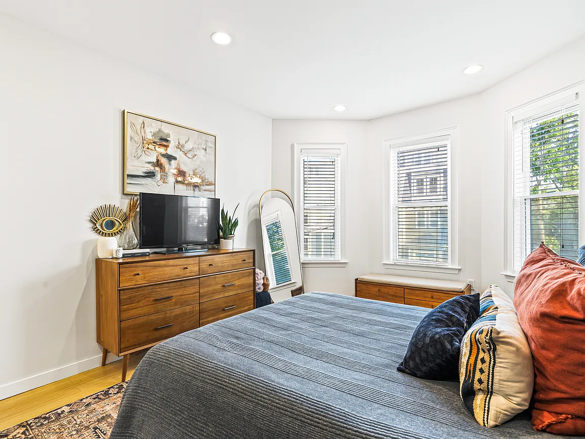 72 Dix St, Dorchester