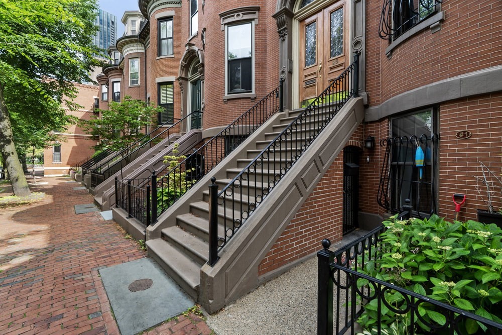 25 Greenwich Park, South End