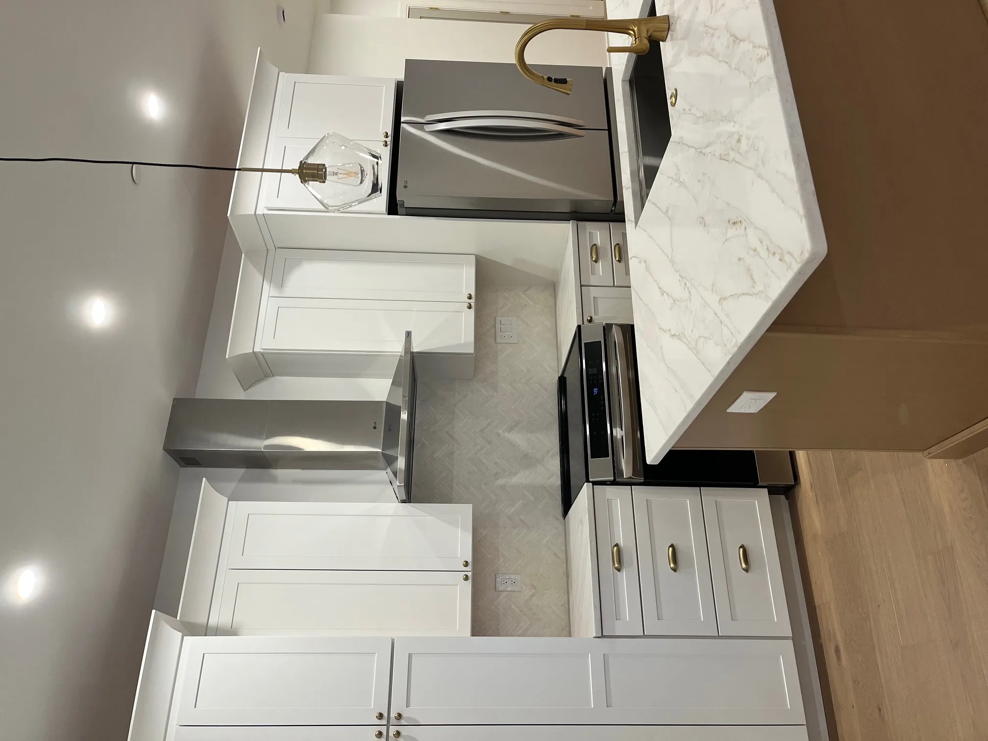 10 Roxbury St, Roxbury