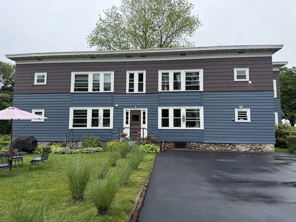1 Samoset Rd, Worcester