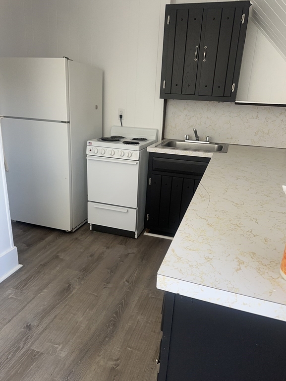 377 Parker St, Gardner