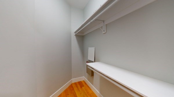 41 W 2nd St, South Boston